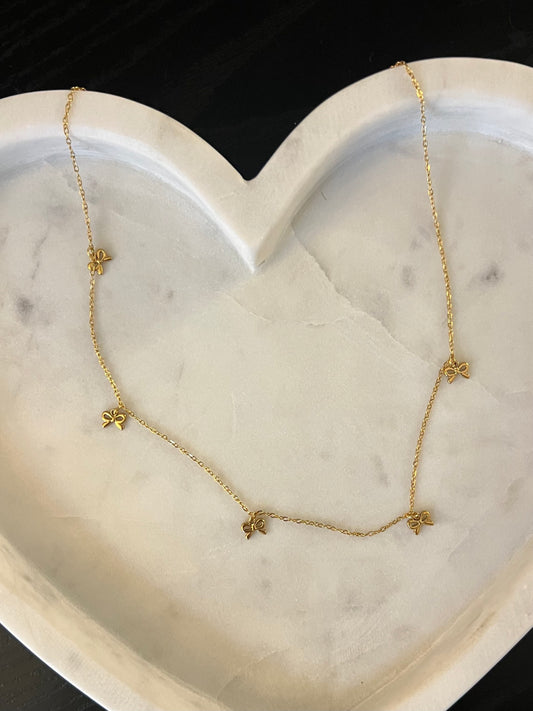 Bow Necklace