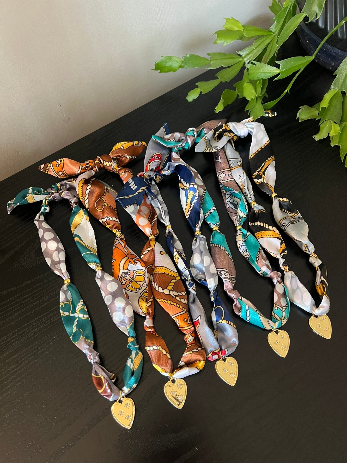Chain Dot Scarf Necklace