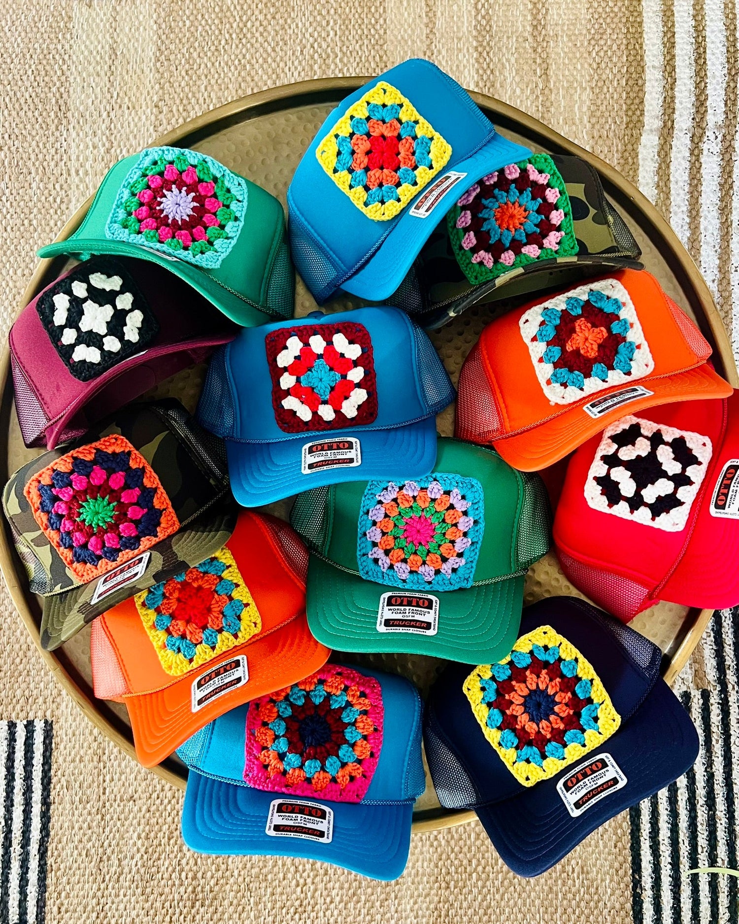 GRANNY SQUARE TRUCKERS