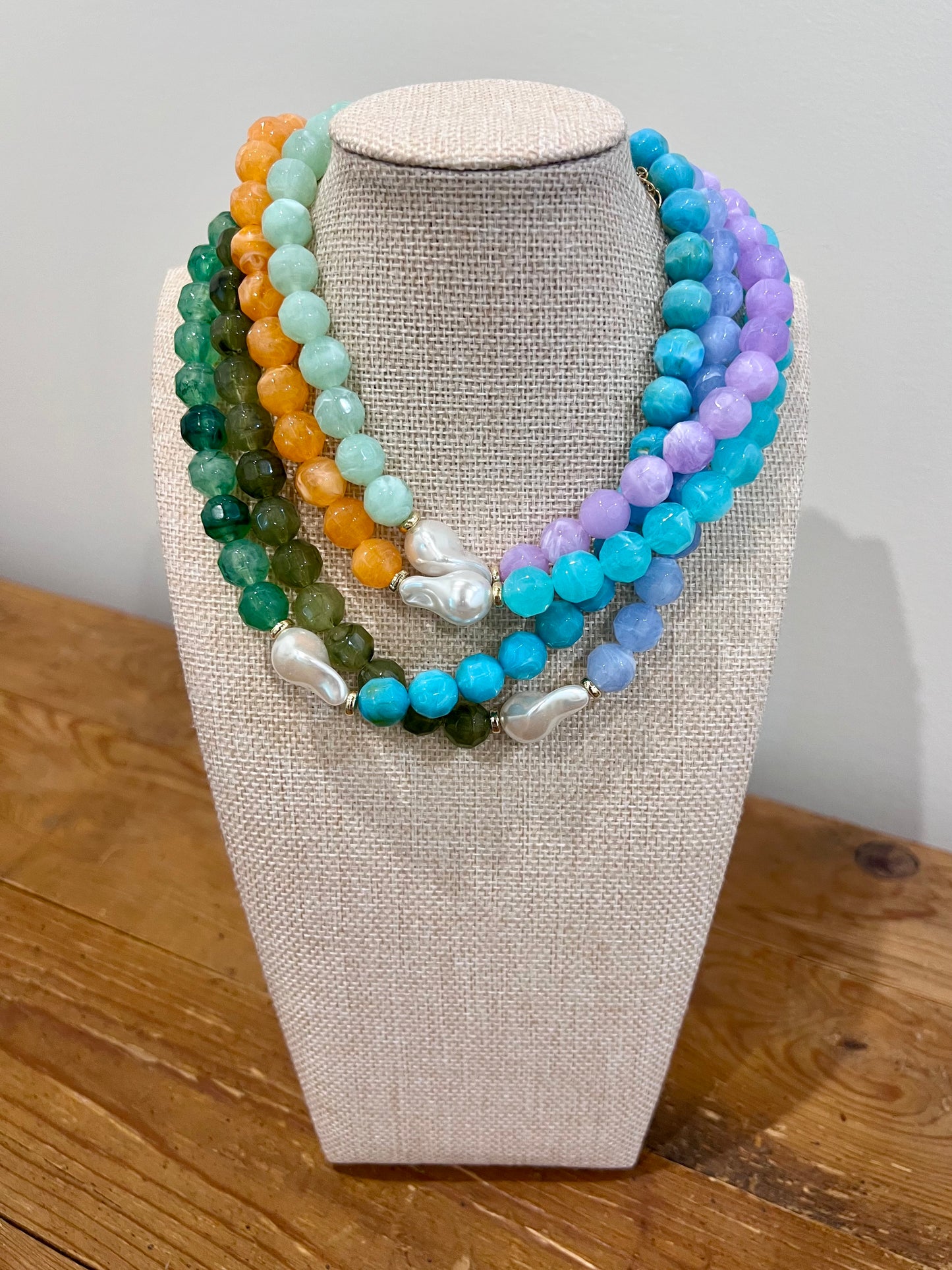 Pearl Moment Beaded Necklace