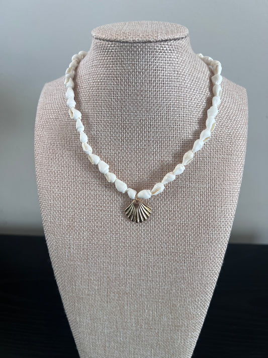 Beachside Treasure Necklace